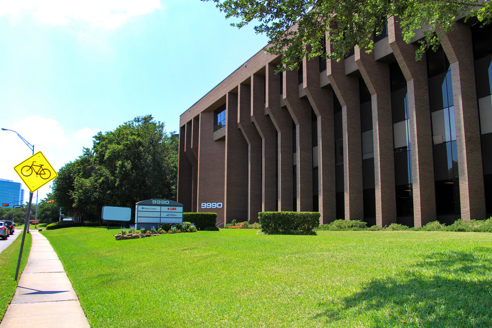 9990 Richmond Ave, North Building - Entire Building
